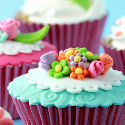 蛋糕_甜品_烘培_糕点_甜点_美图_插图_壁纸_美食_下午茶_纸杯蛋糕