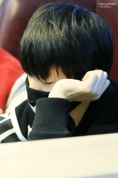 TFBOYS王俊凯 2015.02.28 深圳宝安机场-重庆江北机场图。