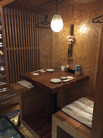 居酒屋卡座