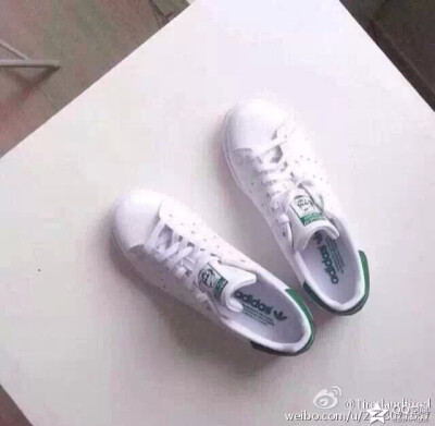 Adidas潮鞋