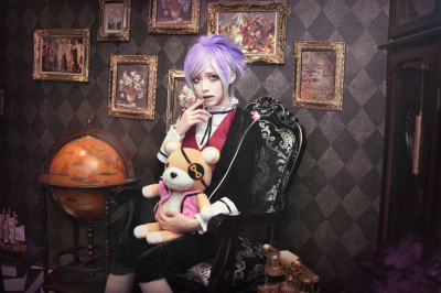 mon小夢夢（来自台湾的coser）COS 《魔鬼恋人（Diabolik Lovers）》逆卷奏人（逆卷カナト，Kanato Sakamaki）！mon小夢夢（台湾coser）的World Cosplay官网：http://worldcosplay.net/member/monpink