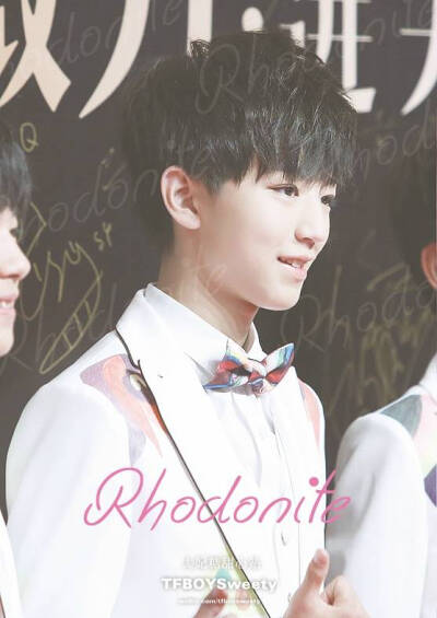 #TFBOYS王俊凯# 为公益而行 cr:太妃