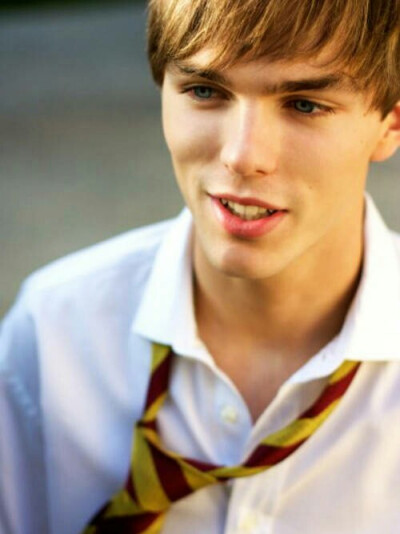 Nicholas Hoult