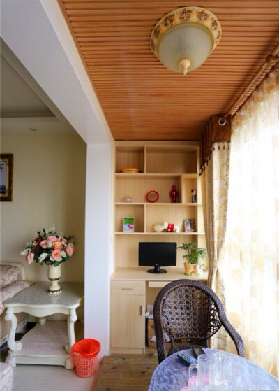 用爱装饰家之美美阳台。