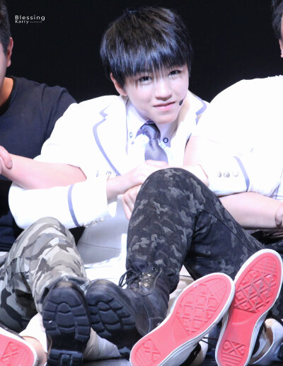 TFBOYS王俊凯 2015.02.28 步步高超级公开课录制现场。