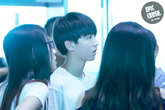 #王俊凯# #TFBOYS王俊凯# 20140413重庆至北京 cr EC