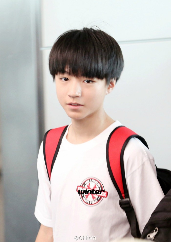 #王俊凯# #TFBOYS王俊凯# 20140413重庆至北京 cr winter