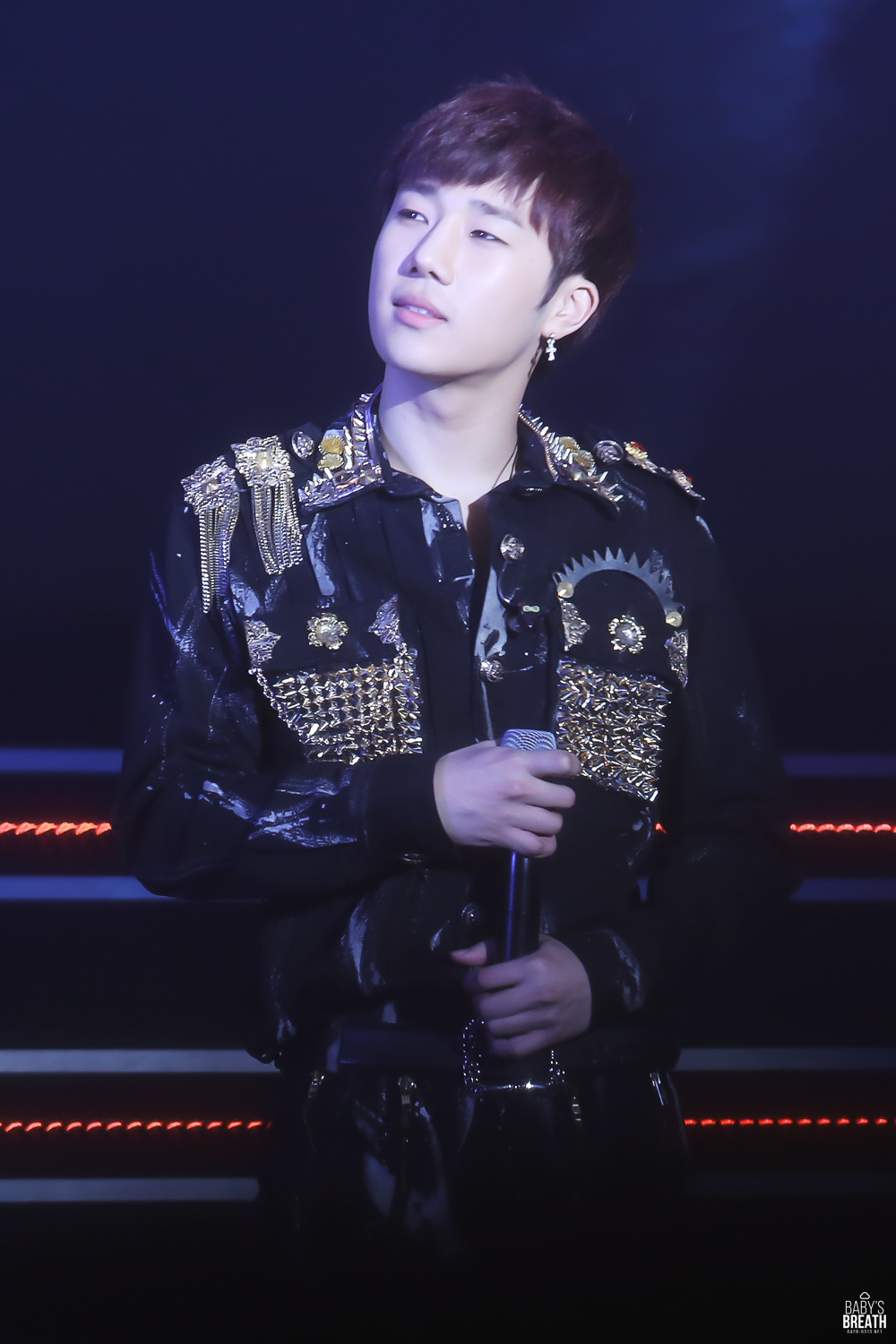 我们恋爱吧金圣圭