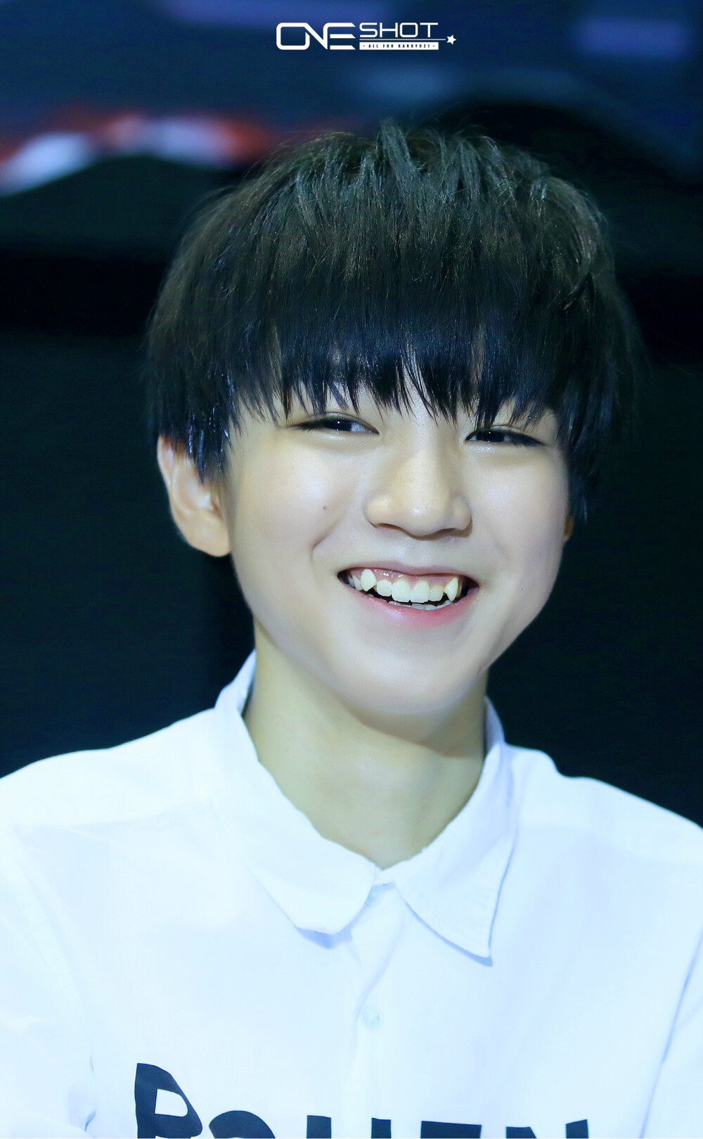 #王俊凯# #TFBOYS王俊凯# #tfboys# 140805 热力赛车新闻发布会采访 cr：-K-OneShot