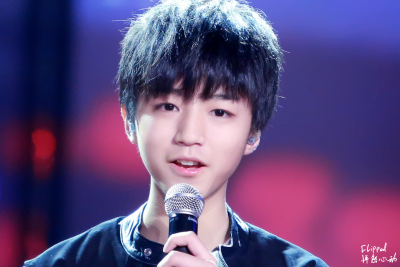 TFBOYS王俊凯 2014.12.31 江苏跨年演唱会现场。