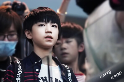 #王俊凯##TFBOYS##TFBOYS王俊凯# 20140519重庆至长沙 cr karry9900