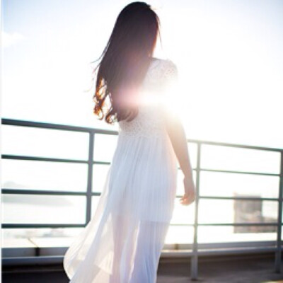 女生头像 背影头像✨原谅我早已原谅 遗忘我早已遗忘