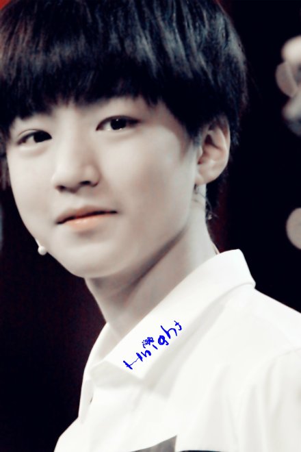 #王俊凯# #TFBOYS王俊凯# #tfboys# TFBOYS王俊凯20141016中国文艺录制cr：logo