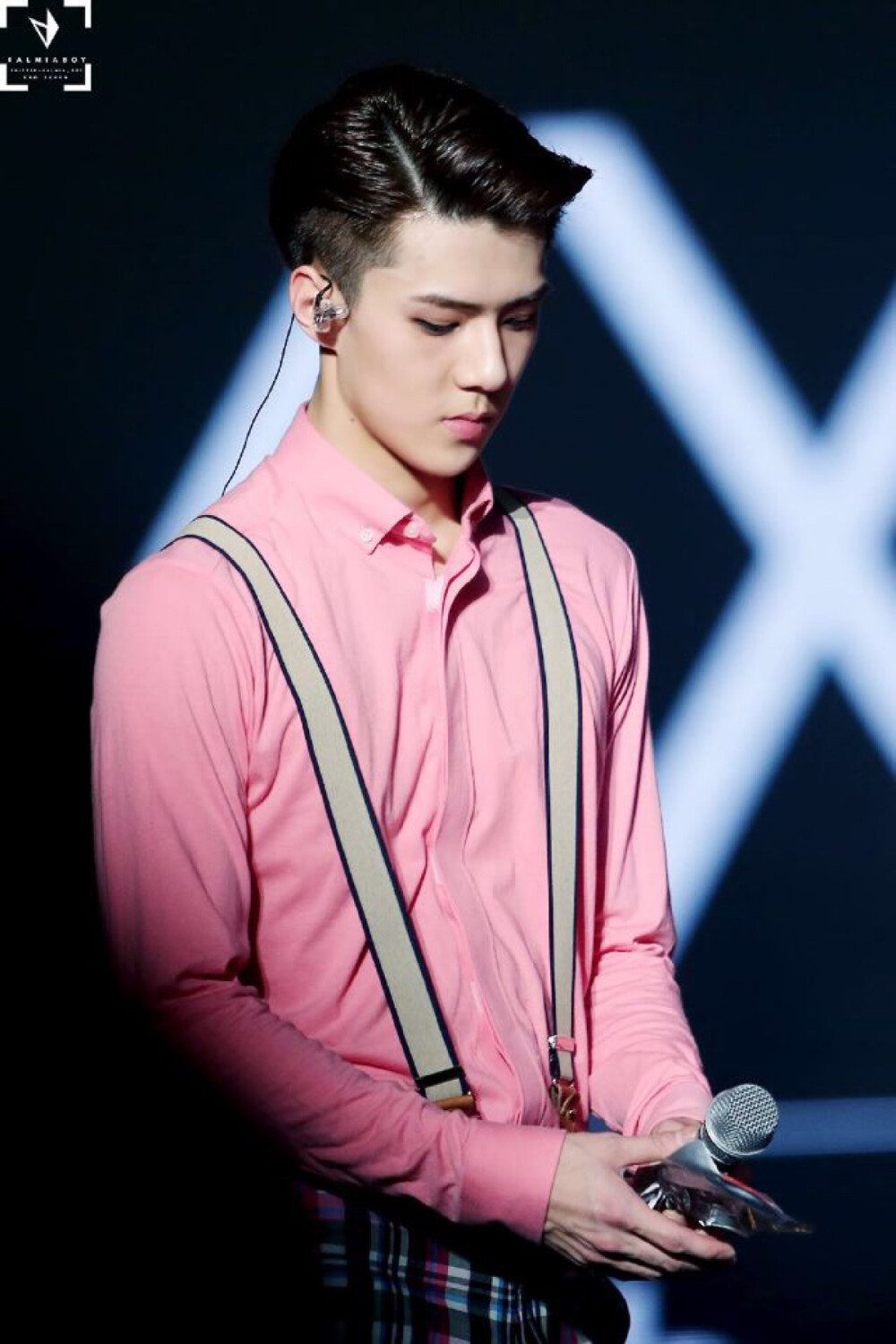 吴世勋 SEHUN EXO