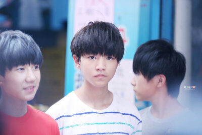 #王俊凯# #TFBOYS王俊凯# 140812台湾行 cr：77jj要努力变可爱