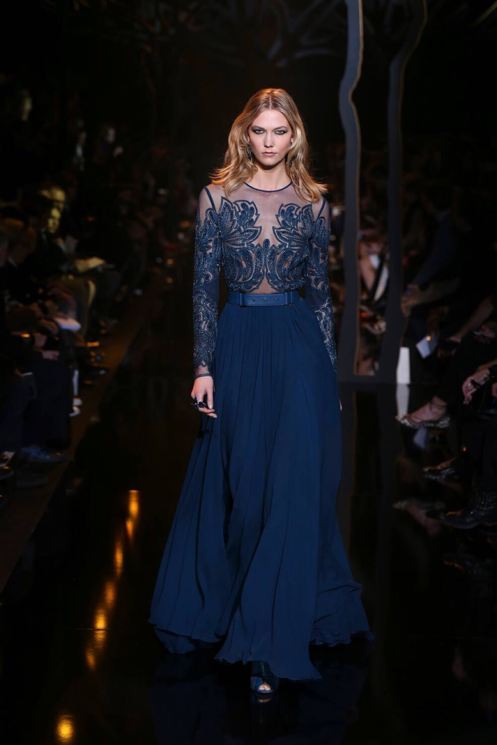 【衣睹为快时装周】ELIE SAAB 2015-16 秋冬成衣系列时装秀 服饰风尚 时装周 俄罗斯寓言童话 暗黑丛林仙女