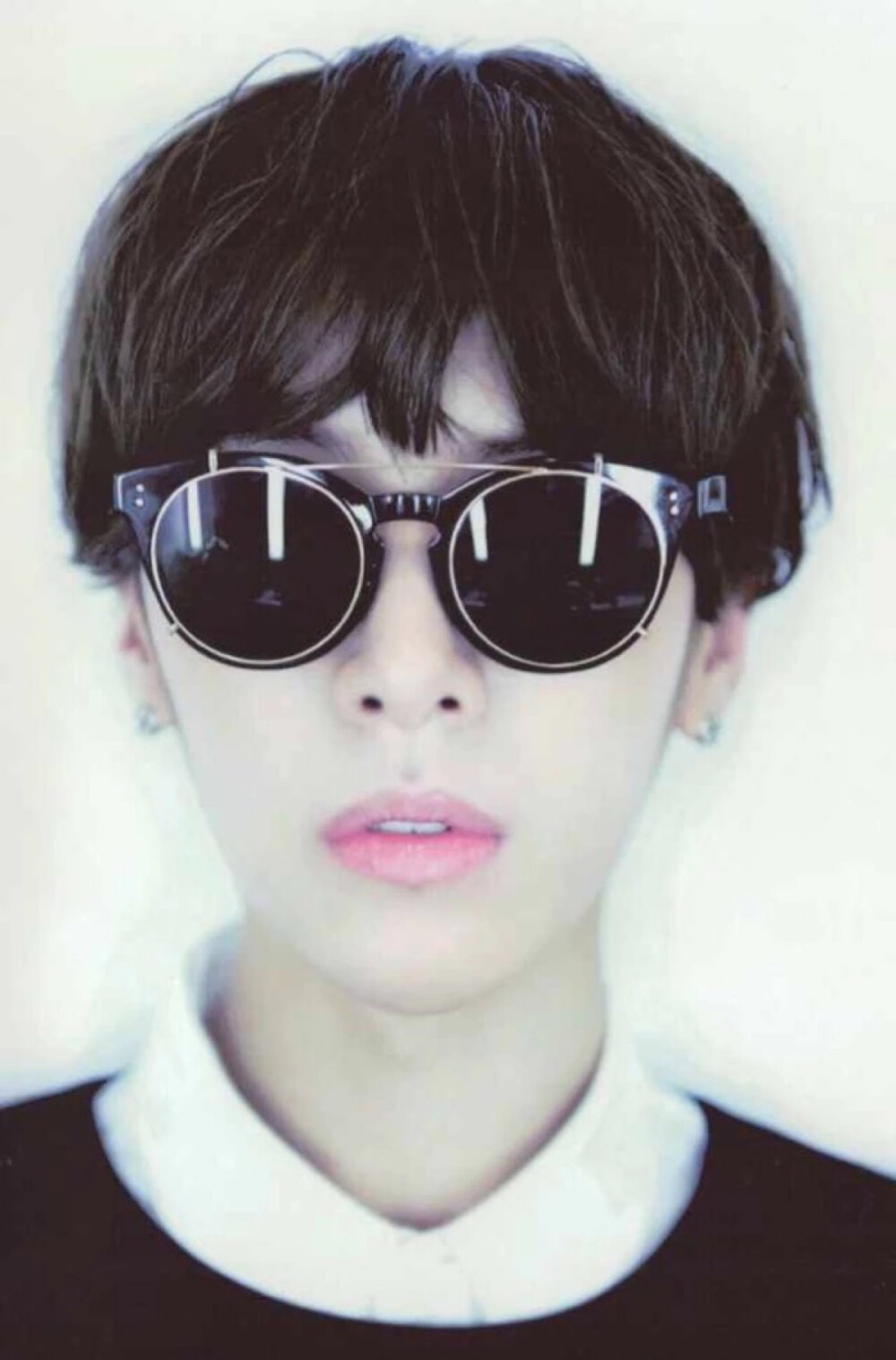 著名韩国歌手，演员，音乐制作人，出生于日本，被各国称为“比女人还美的男人”