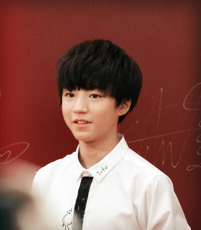 #王俊凯# #TFBOYS王俊凯# 140827星影联盟 cr：TOFU