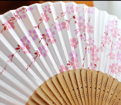 [4件包邮]日式折扇 粉樱舞 真丝樱花日本扇子 女式和风扇 S13