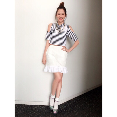 【mayuko】FASHION TOP, SKIRT&amp;amp;NECKLACE: Honey Mi Honey SOCKS: 靴下屋 HEELS: LilLilly #FASHION #MayukoKawakita #河北麻友子