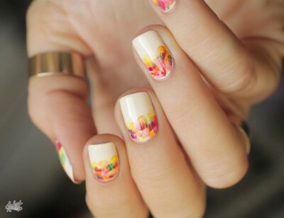 花朵美甲 nail