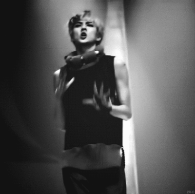 #吴世勋#跟着世勋一起动起来！