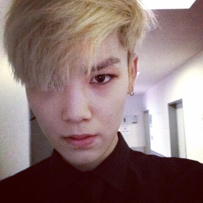 B.A.P zelo