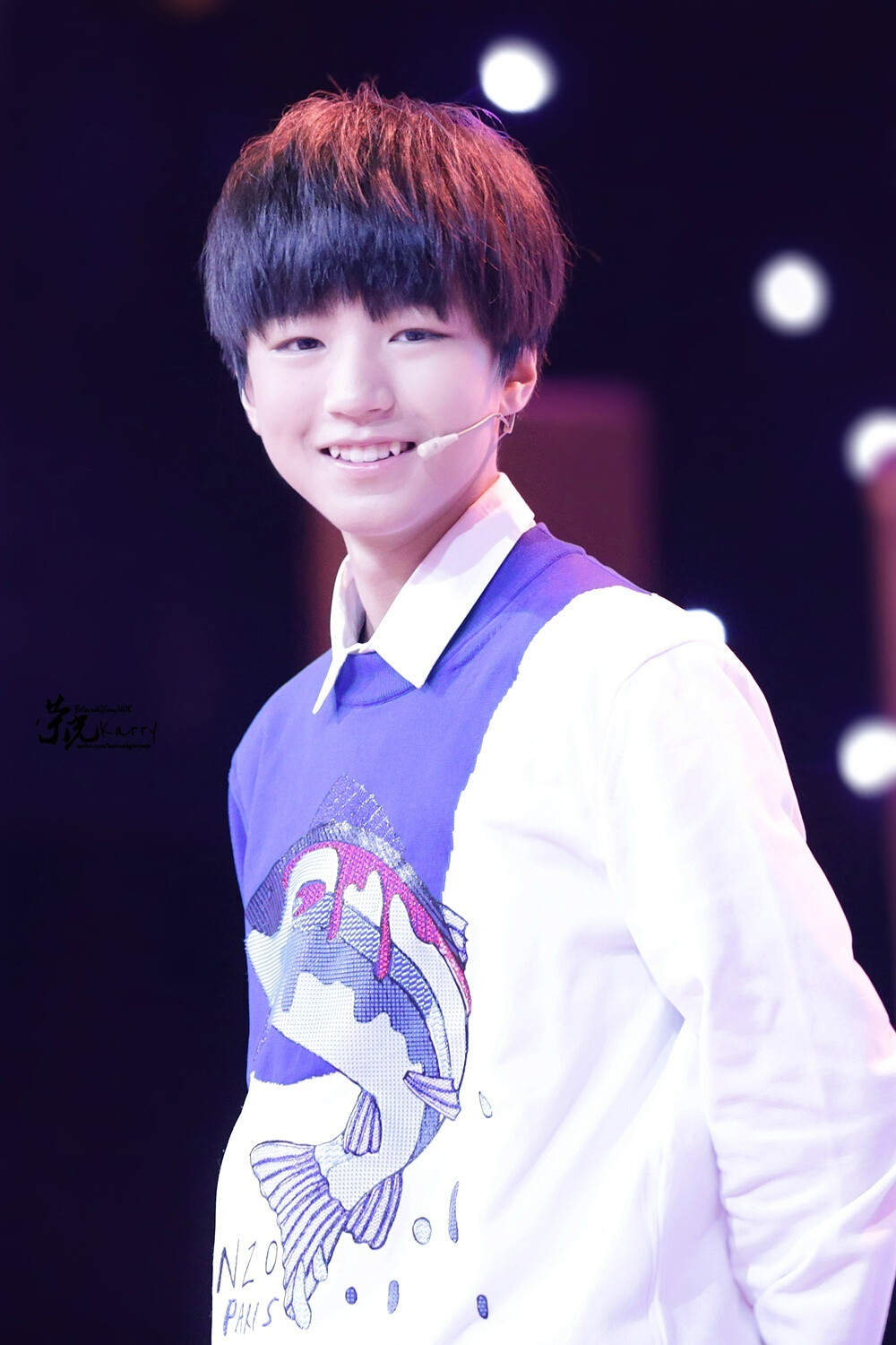 #王俊凯# #TFBOYS王俊凯# 140828年代秀 cr：BelovedGloryWJK荣光