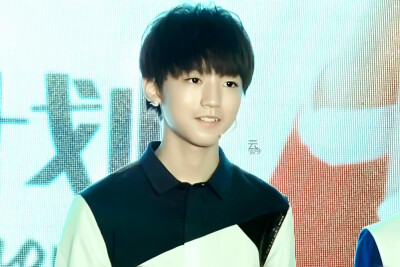 #王俊凯# #TFBOYS王俊凯# 20141017带你去见他+星钻圆梦 cr：logo