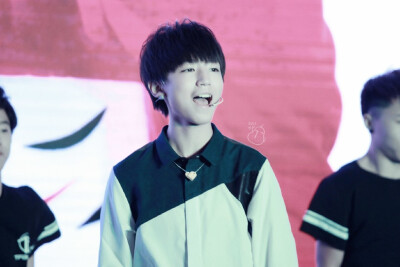 #tfboys##王俊凯# #TFBOYS王俊凯# 20141017带你去见他+星钻圆梦 cr：logo