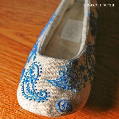 paisley room shoes