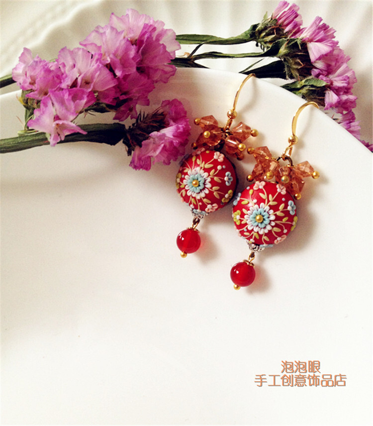 软陶首饰DIY 纯手工制作创意耳坠 耳环 文艺复古小花朵 泡泡眼 http://item.taobao.com/item.htm?spm=a1z10.5-c.w4002-10317550068.43.lPIzEP&amp;amp;id=44182539886