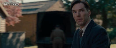 #模仿游戏#本尼迪克特·康伯巴奇的演技真的可以捧一座奥斯卡了，那惟妙惟肖的表演，让我穿过时间的阻隔认识了Turning，被历史灰色的幕布所遮掩下的灵魂。唯爱永生