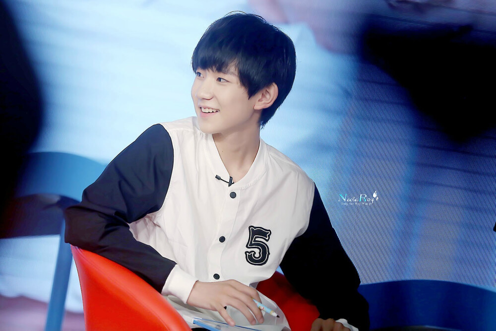 TFBOYS王源 优酷全娱乐访谈 cr：NectaRoy