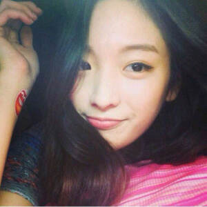 女生头像如果我先伸出手你会不会跟我走