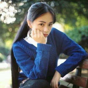 女生头像火山火山 如果我先伸出手你会不会跟我走