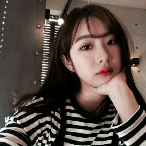 女生头像如果我先伸出手你会不会跟我走