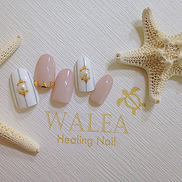 WALEA Nail 美甲。来自韩国的美甲创意 。美甲 清新 可爱 童趣 史努比 姆明