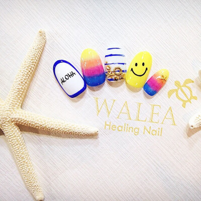 WALEA Nail 美甲。来自韩国的美甲创意 。美甲 清新 可爱 童趣 史努比 姆明