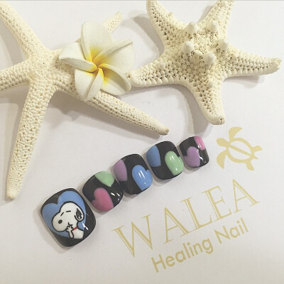 WALEA Nail 美甲。来自韩国的美甲创意 。美甲 清新 可爱 童趣 史努比 姆明