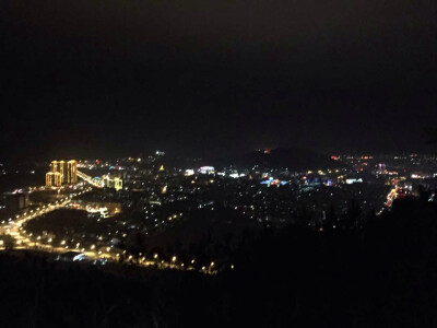 #压马路猜城市#这个城市没有我