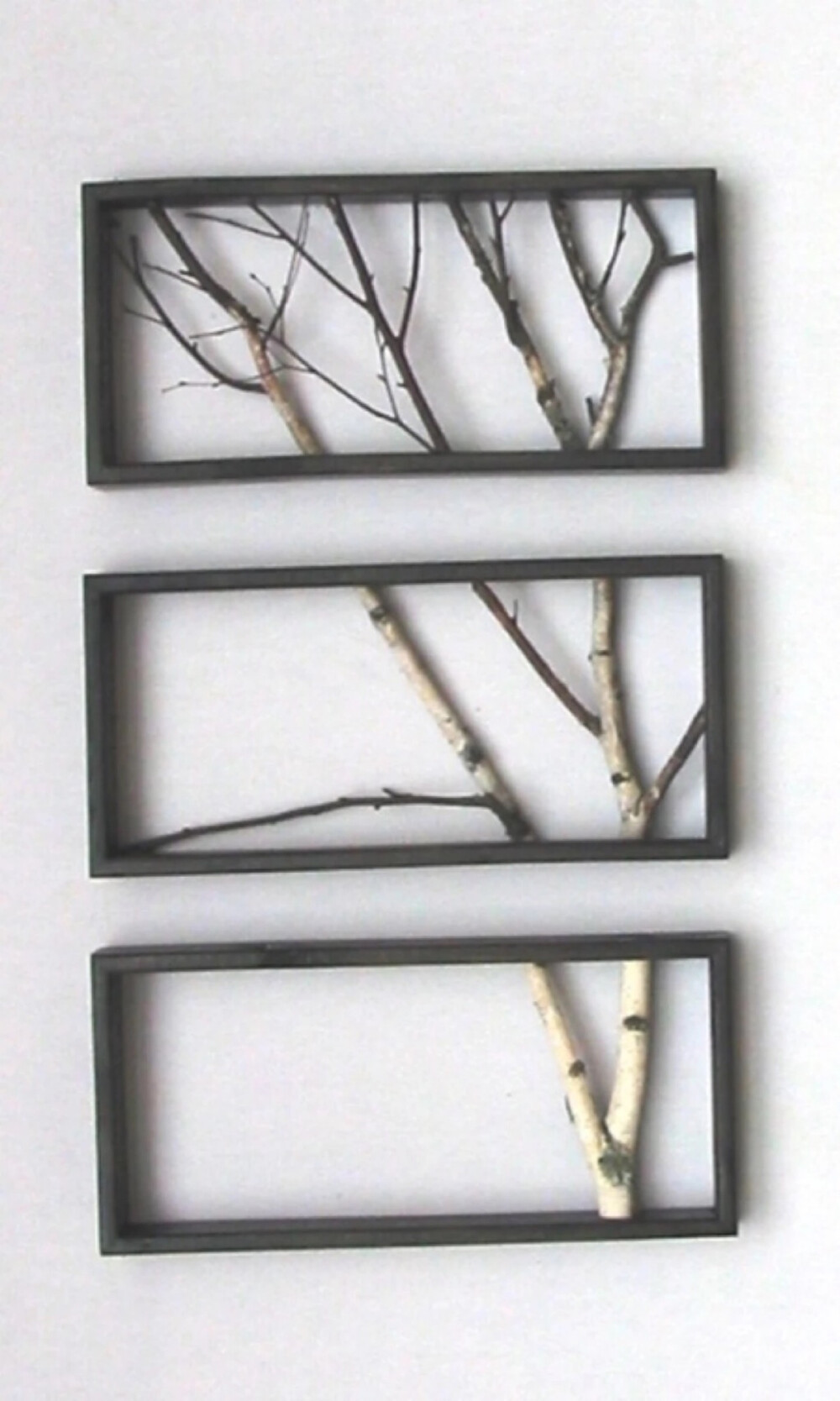 天然画框。手工。树枝画框。DIY。