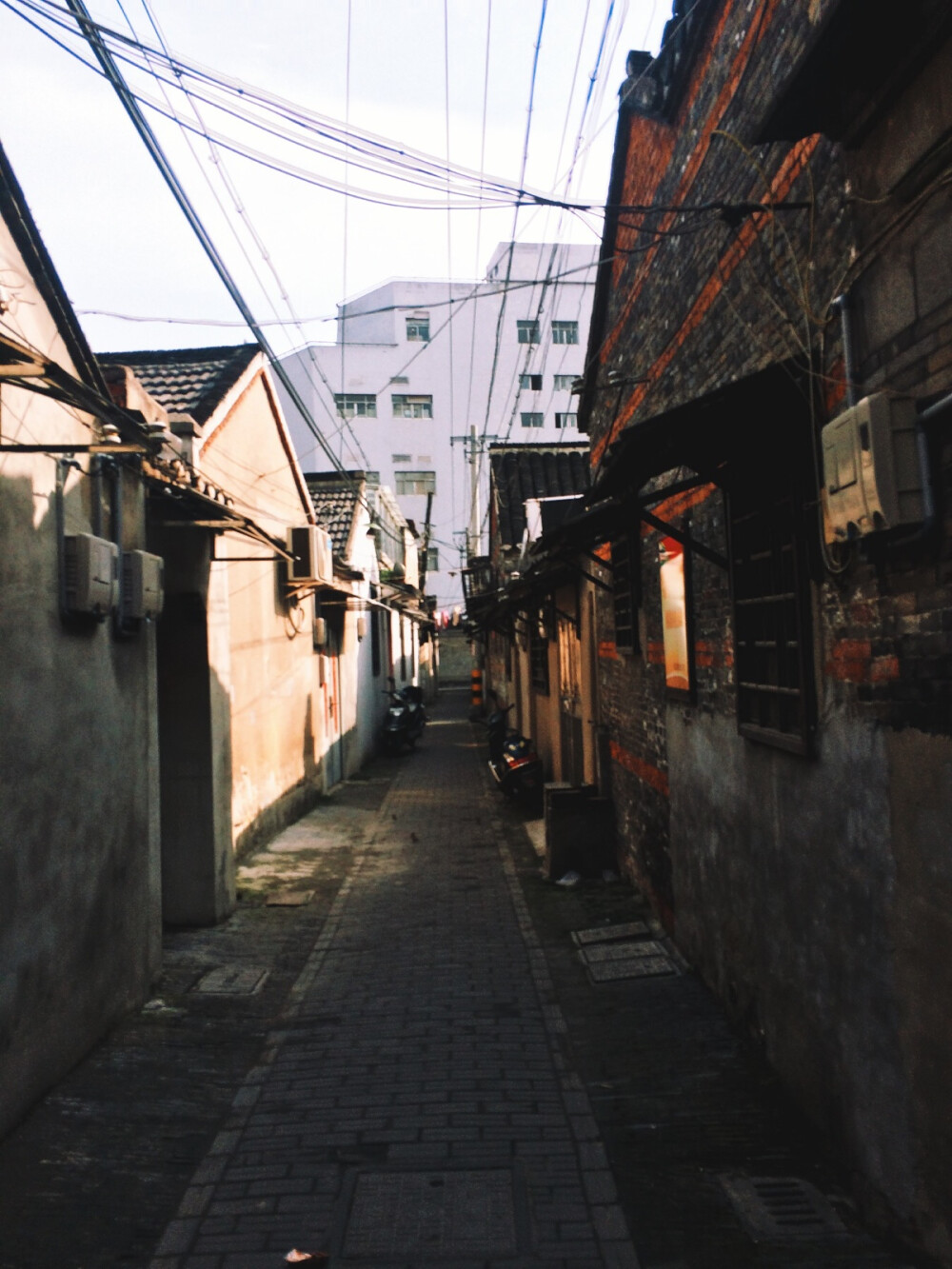 壓馬路猜城市小巷