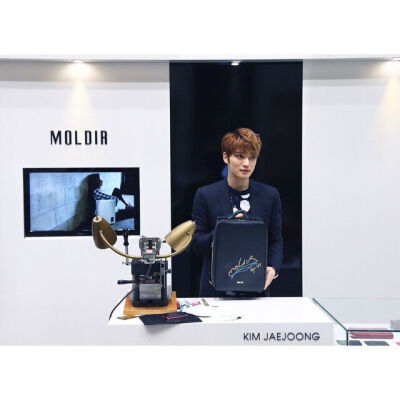 JAE:)150321 出席自创品牌「MOLDIR」乐天百货釜山总店Popup Store开幕纪念活动