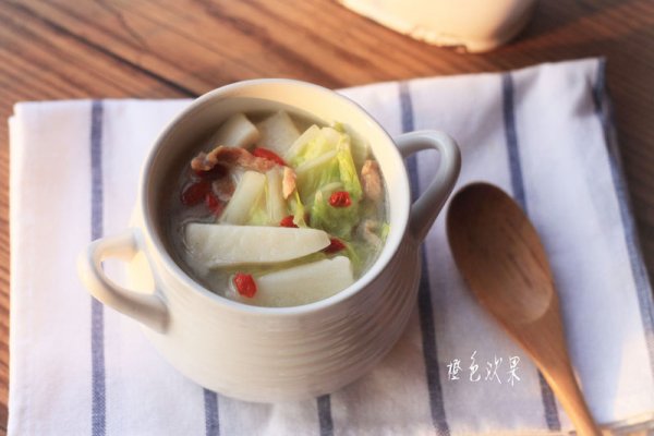 白菜汤年糕_豆果_烹饪_厨房_植物_谷物_面食_糕点_美图_插图_壁纸_美食_主食