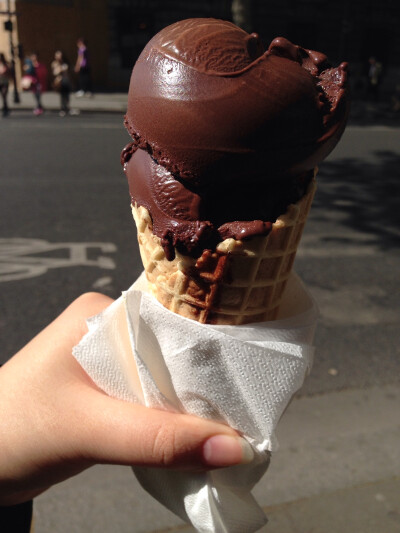 chocolate ice cream