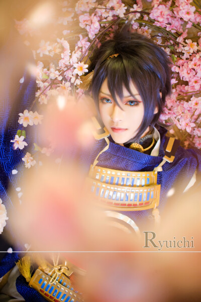 cos 刀剑乱舞 三日月宗近 CN：ryuichi randoll