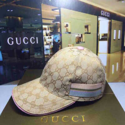 最爱棒球帽，GUCCI,多种颜色可供选择，可调大小哦