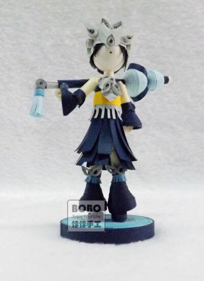 立体衍纸人物，单个的细节图，无论哪个角度看都喜欢啊~~~~ 店里有售：http://shop34818211.taobao.com/