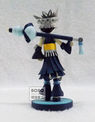 立体衍纸人物，单个的细节图，无论哪个角度看都喜欢啊~~~~ 店里有售：http://shop34818211.taobao.com/